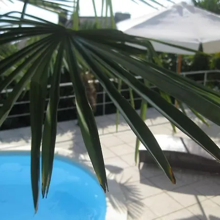 Apartment Deluxe Pool-apartment *