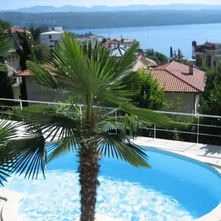 Deluxe Pool-apartment Apartment Opatija